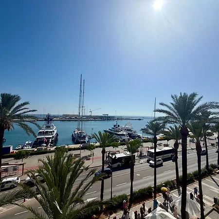 Con Vistas Al Puerto Y Parking Apartment Dénia