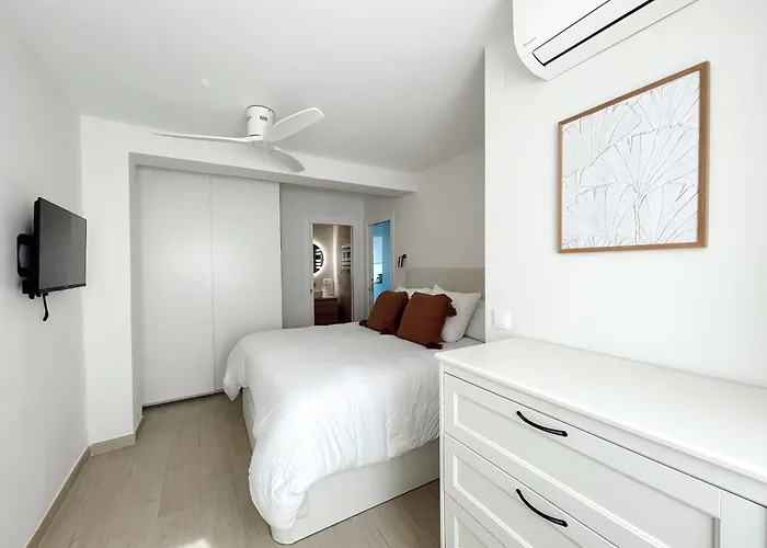 Apartamento Con Vistas Al Puerto Y Parking *